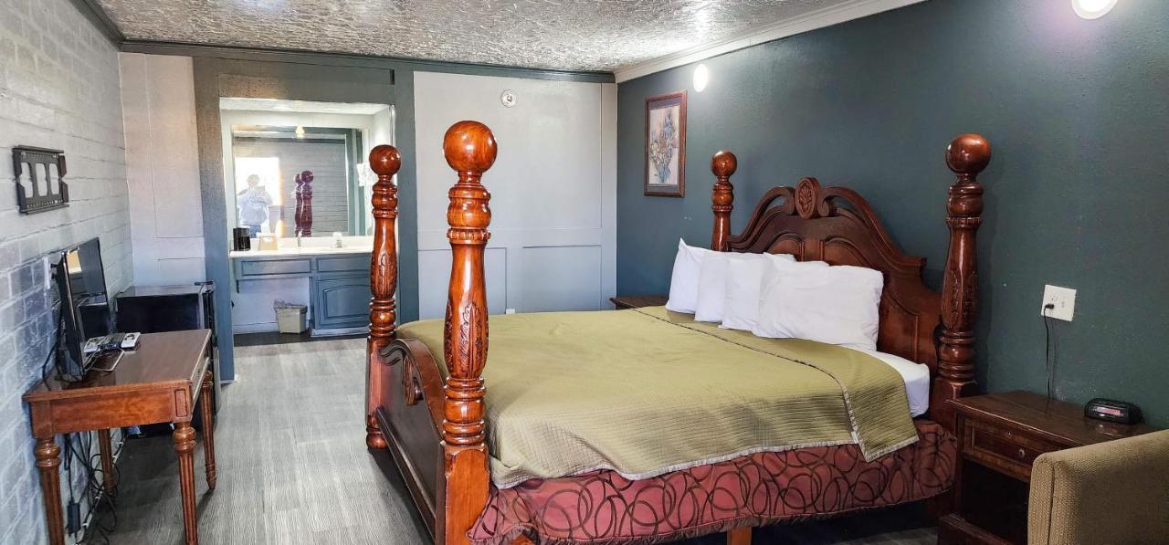 Stratford Inn Tyler Ngoại thất bức ảnh